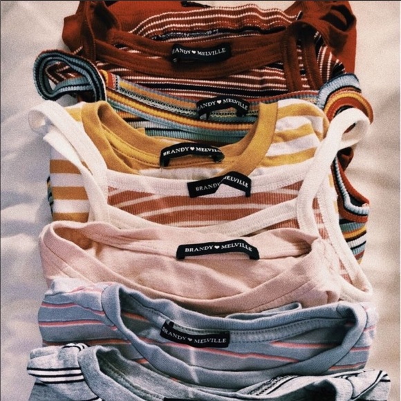 Brandy Melville Box! - Picture 3 of 7